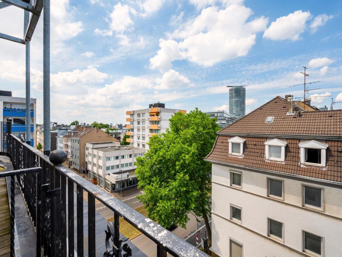 Numa I Artol Rooms & Apartments Düsseldorf Rum bild
